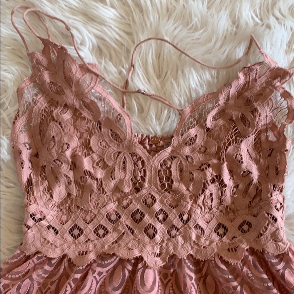 ADELLA LACE 👗 - Picture 2 of 4